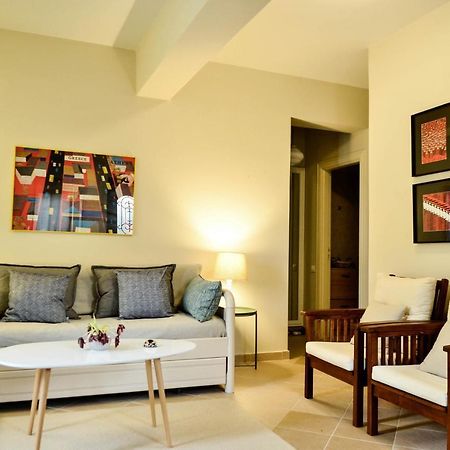 Apartamento Sunrays Housing Kalamata Exterior foto