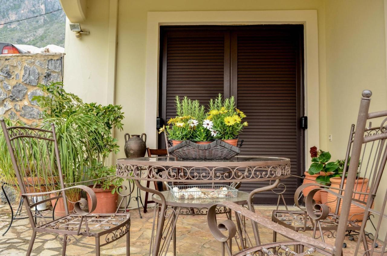Apartamento Sunrays Housing Kalamata Exterior foto